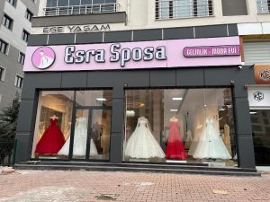 Esra Gelinlik - Moda Evi