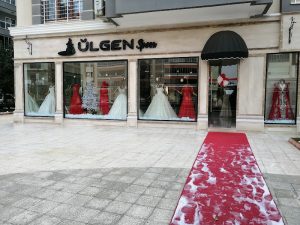 ÜLGEN Sposa