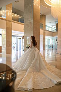 ÜLGEN Sposa