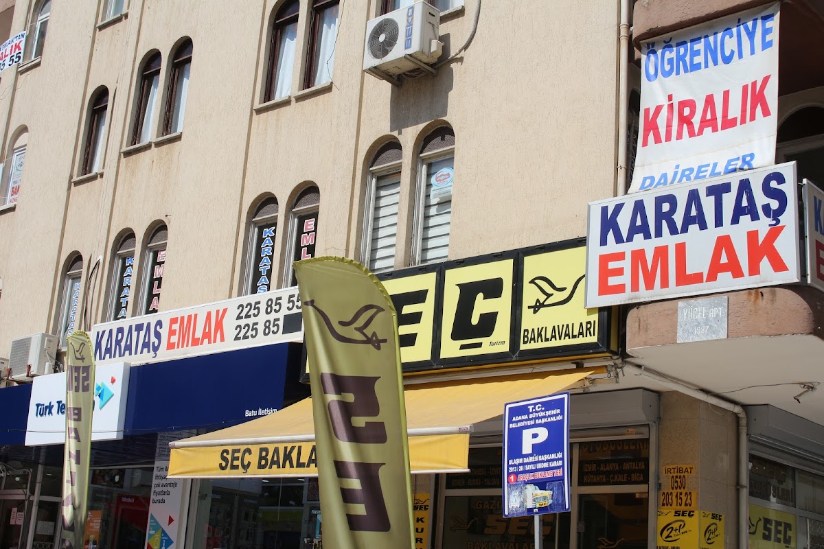 Karataş Emlak Logo