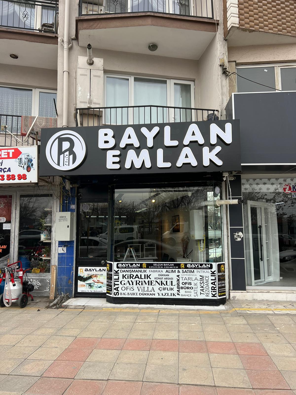 Afyon Emlak- Baylan Emlak-Afyon Emlakçı-Afyon En İyi Emlak- Güvenilir Emlak-Satılık Daire-Kiralık Daire-Satılık Arsa Logo