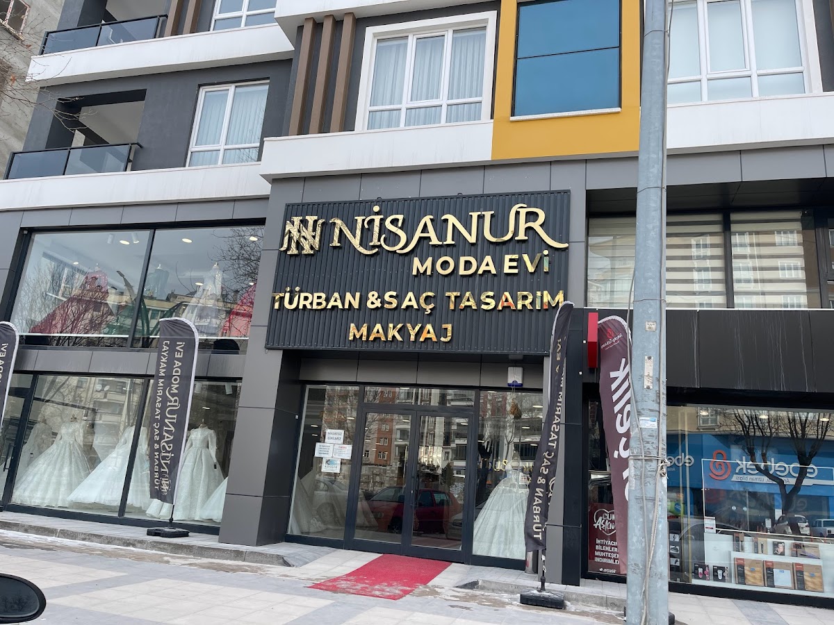 Nisanur Modaevi Aksaray Logo