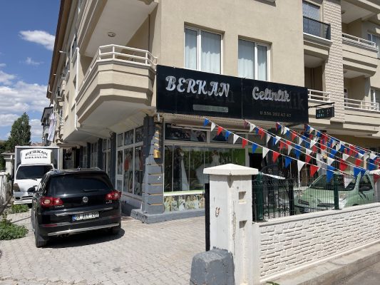Berkan Gelinlik