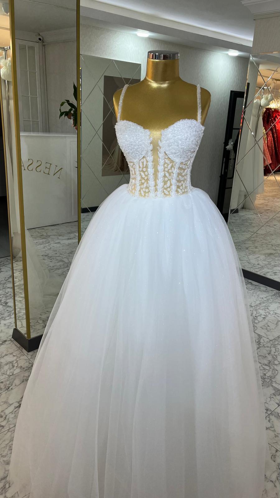 Nessa Sposa Gelinlik Logo