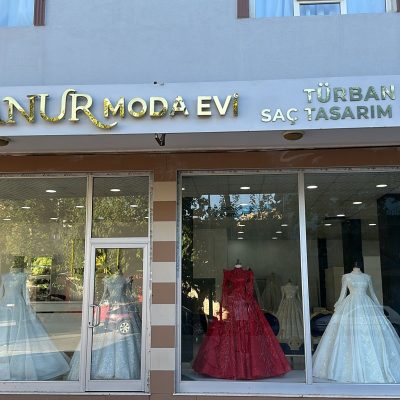 Nisanur Moda Evi / Adıyaman Gelinlik / Adıyaman Nişanlık / Adıyaman Tesettür / Adıyaman