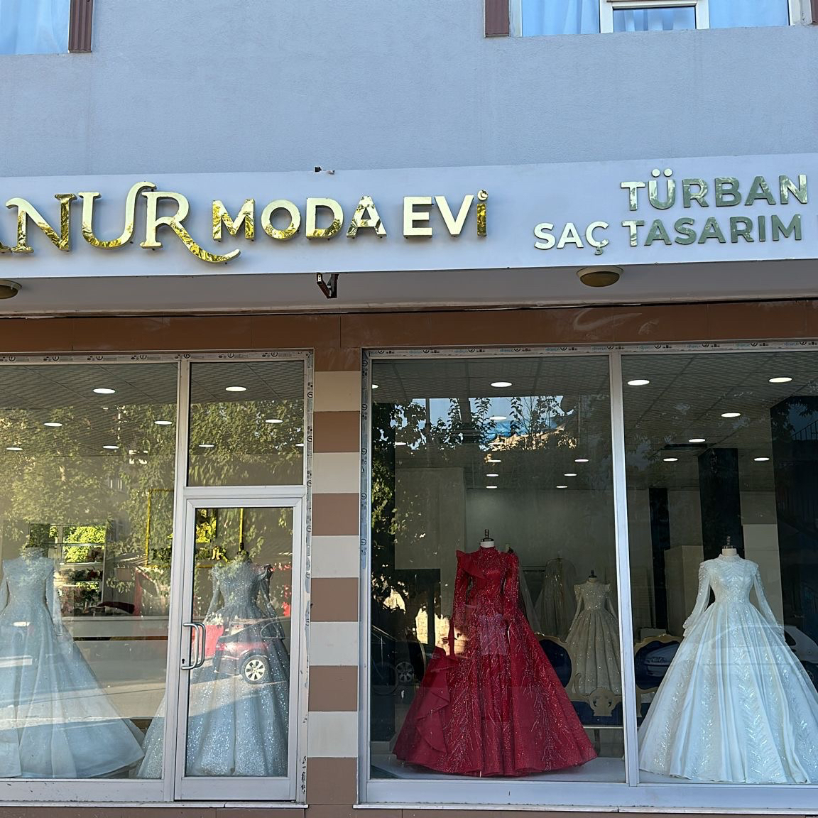 Nisanur Moda Evi / Adıyaman Gelinlik / Adıyaman Nişanlık / Adıyaman Tesettür / Adıyaman Logo