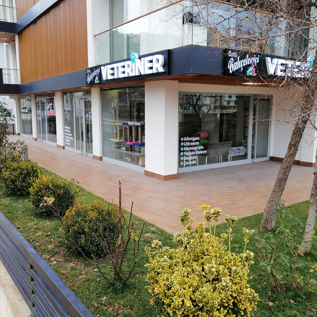IRMAK GELİNLİK Logo