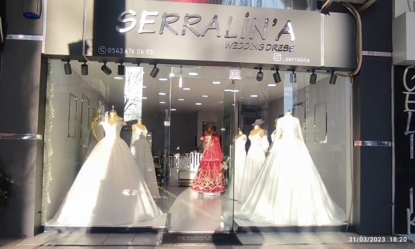 Serralin'a Wedding Dress