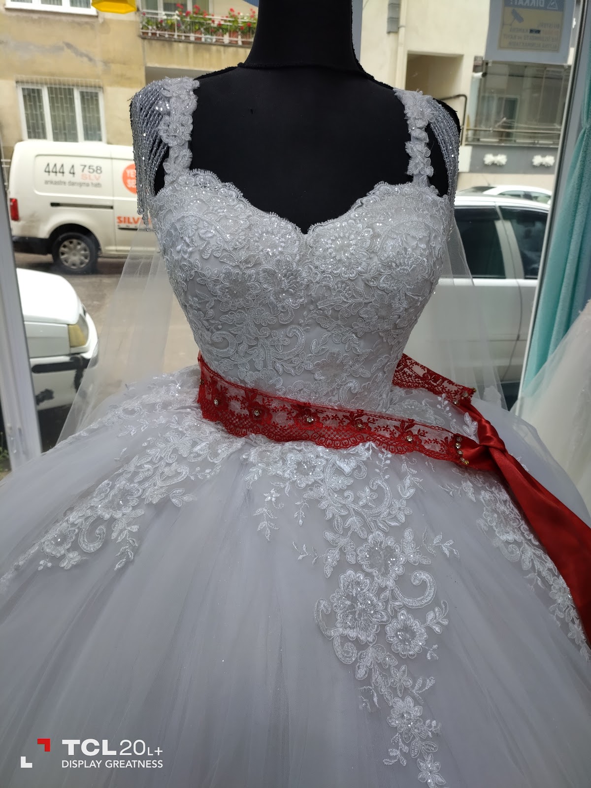 Mavi Gül Moda Evi Gülderen Kılınç Logo