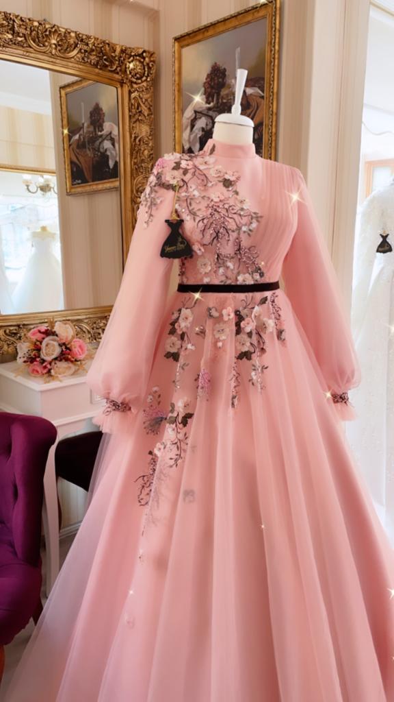 Yasemin Boz Moda ve Tasarım Logo