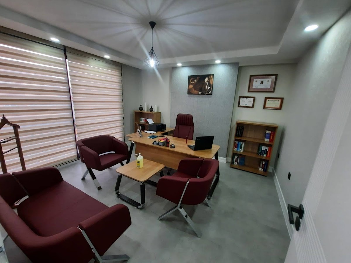 MD Hukuk ve Danışmanlık (Av. Meryem DEMİRPENÇE) Logo