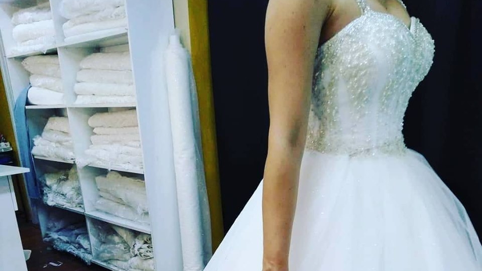 Mehita Gelinlik & Abiye - Moda Evi Logo