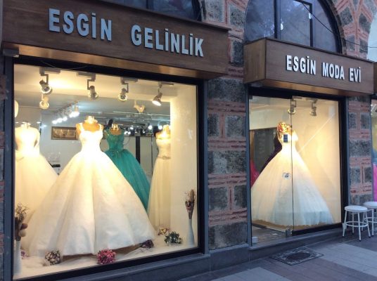 Esgin Gelinlik Moda Evi