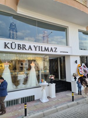 Kübra Yılmaz Gelinlik