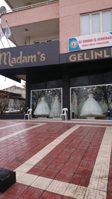 Madam's Gelinlik