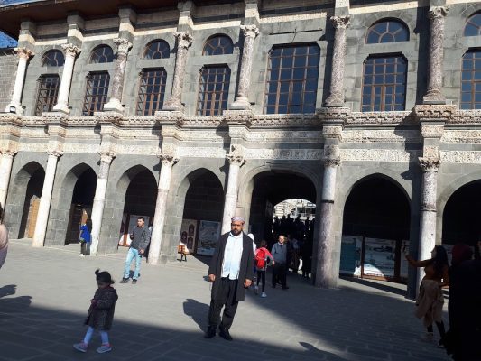 Diyarbakır Ucuz Gelinlik