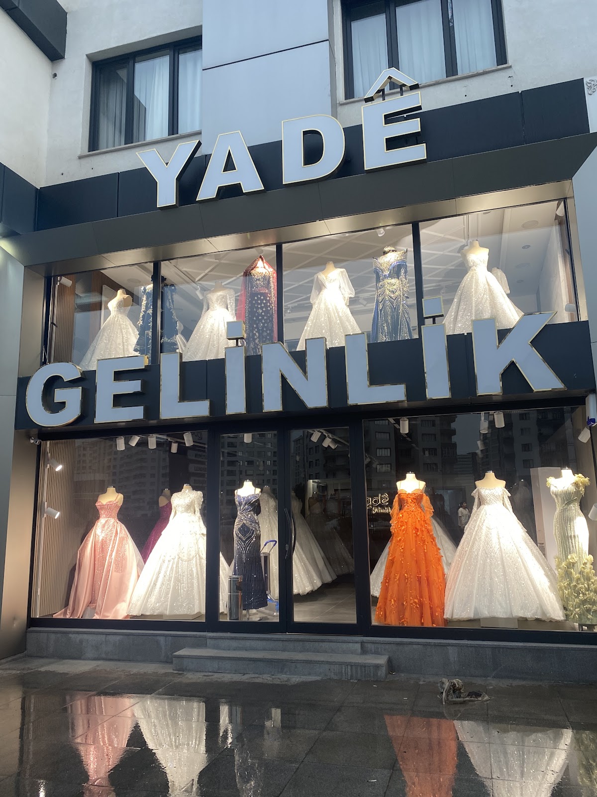 Yade Gelinlik Logo