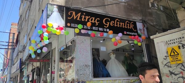 Miraç Gelinlik