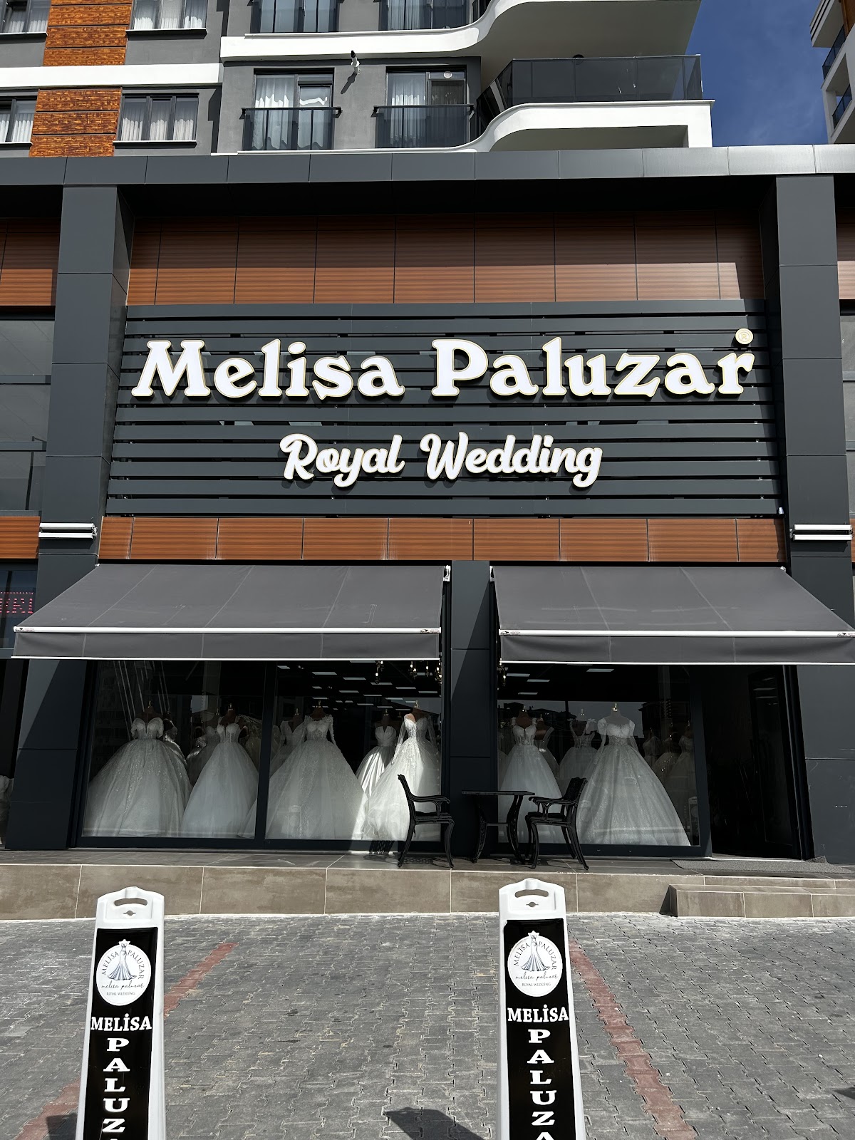 Melisa Paluzar Royal Wedding Logo