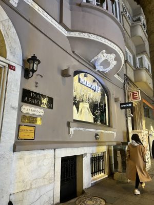 MAISON JU