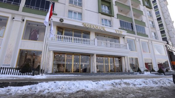 NİSANUR ERZURUM