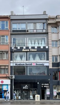 Semra Yılmaz Moda Tasarım