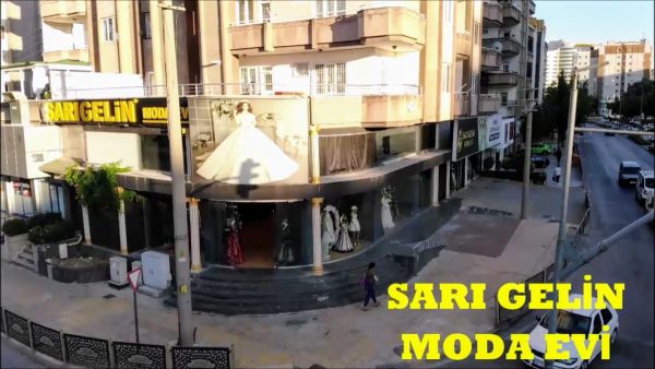 SARI GELİN MODA EVİ
