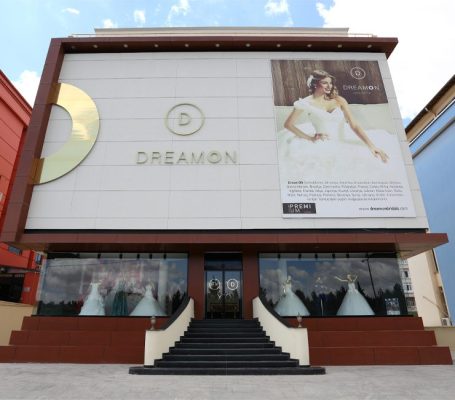 Dreamon Plaza Gelinlik Modelleri - Abiye Modelleri - Söz Nişan Kıyafetleri Mağazası