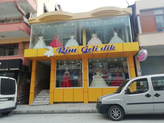 Rim Gelinlik