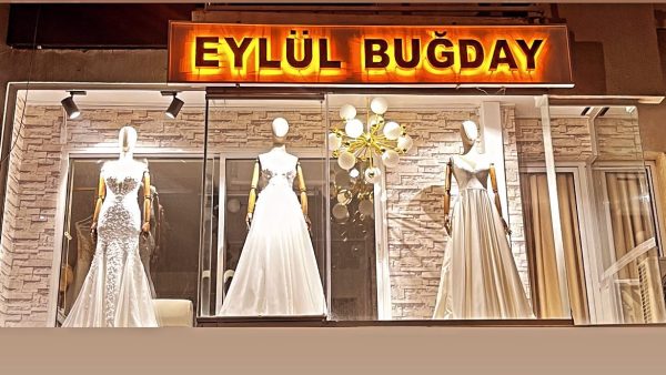 Eylül Buğday Gelinlik