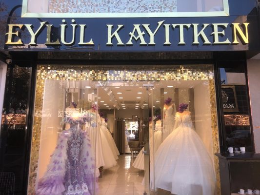 Eylül Kayıtken