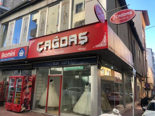 Çağdaş Gelinlik ve Moda Evi