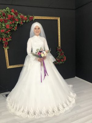 HATİCE İPEK GELİNLİK SAÇ VE TÜRBAN TASARIM