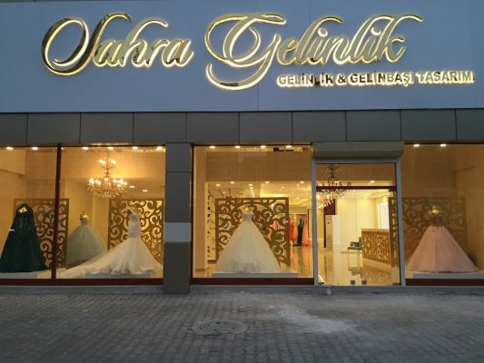 Sahra Gelinlik