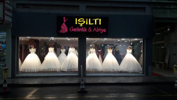 IŞILTI GELİNLİK ilker saraner