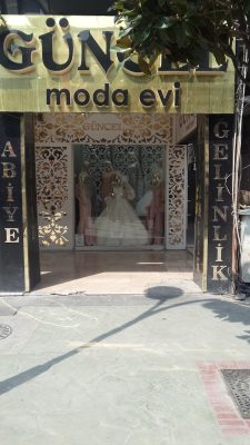 Guncel Moda Evi