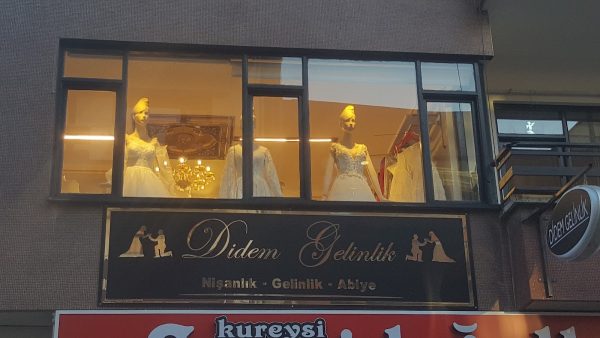 Didem Gelinlik Modaevi