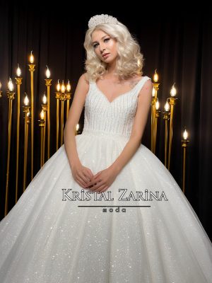 Kristal Zarina Samsun Moda Evi ve Kuaför