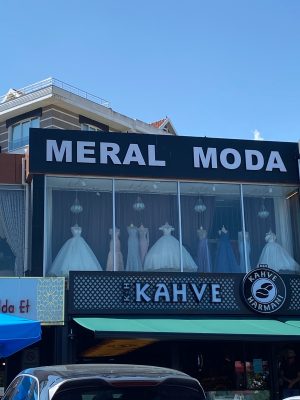 MERAL MODA GELİNLİK & ABİYE HÜRRİYET ŞUBE