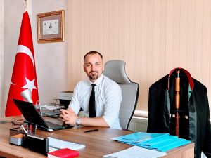 AVUKAT MUSTAFA YÖN