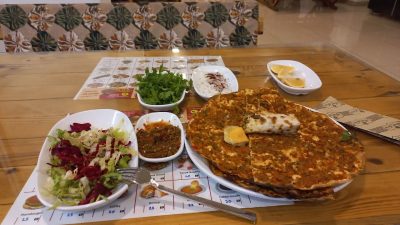 Aksaray Lahmacun Etli Ekmek Kebap