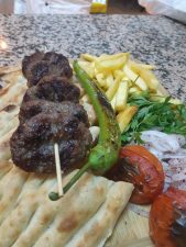 Çavuş pide kebap luna park karşi