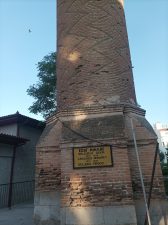 Eğri Minare
