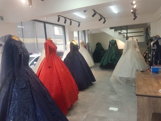 Bir ömür moda evi