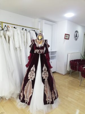 Nazan Gelinlik