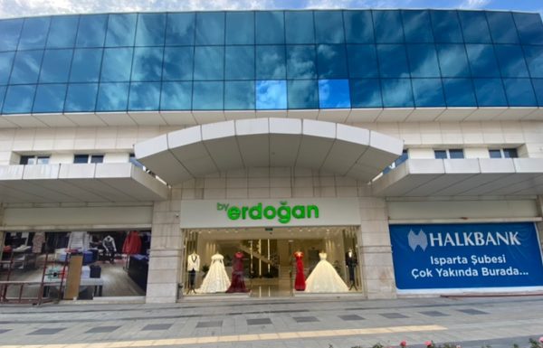 By Erdoğan Gelinlik