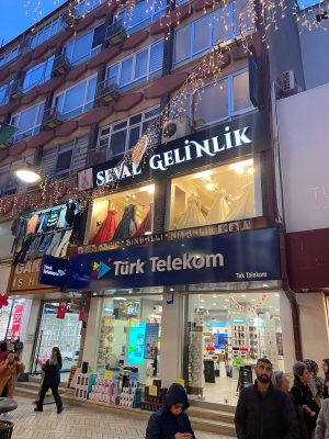 Seval gelinlik