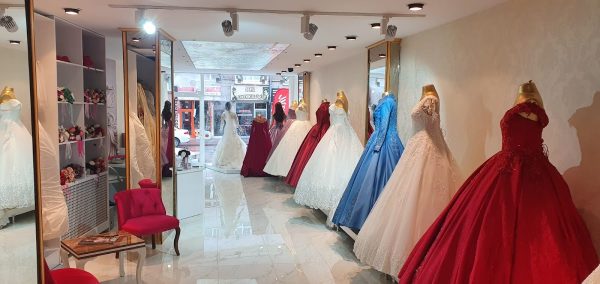 Melek Moda Gelinlik