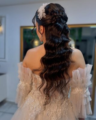DEFRİNSPOSA GELİNLİK KUAFÖR MAĞAZASI