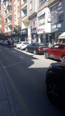 Yıldız Eli Gelinlik ve Moda Evi
